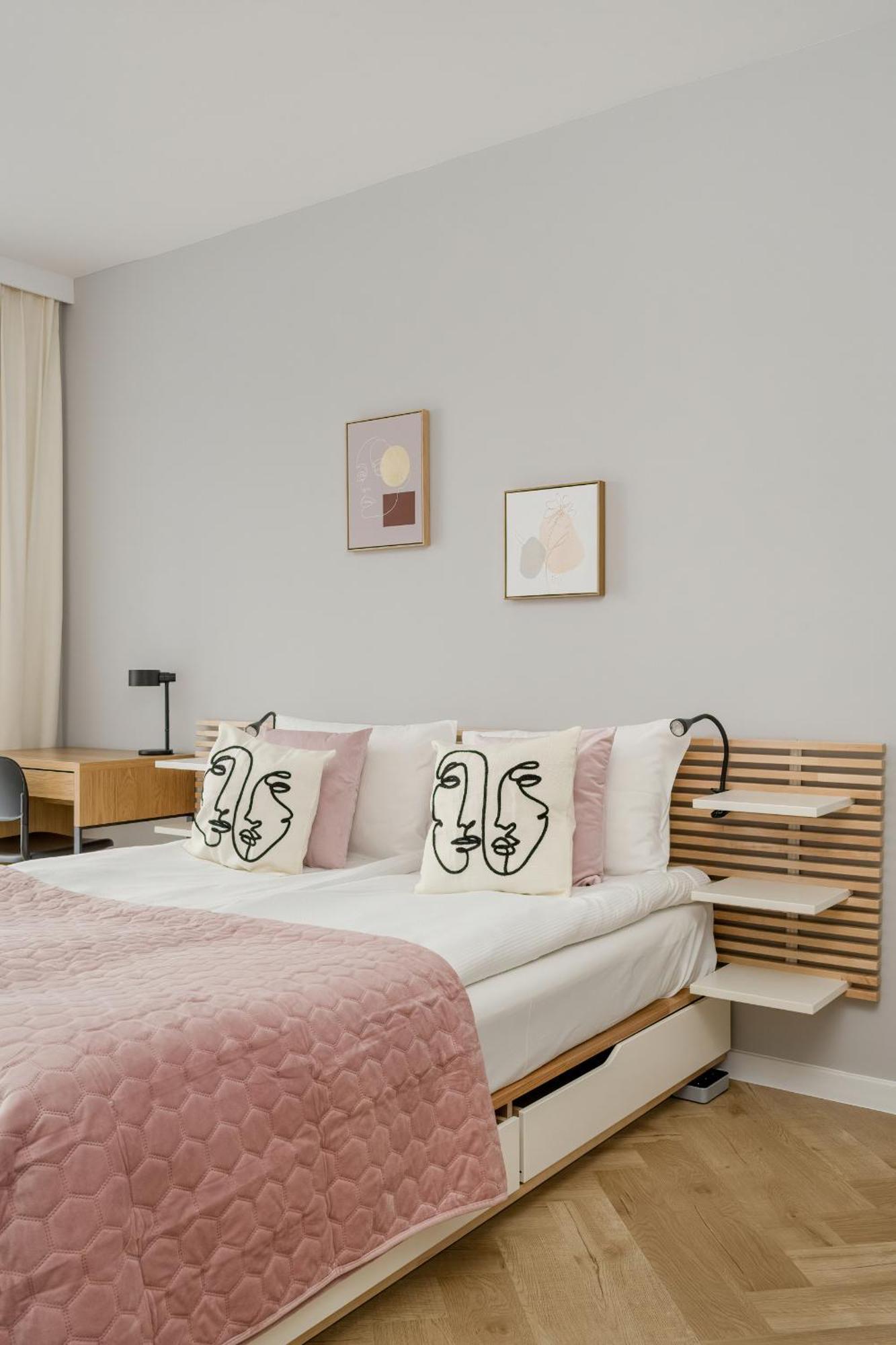 Michalczyka Stylish Apartment With Parking In The City Center Of Wroclaw By Noclegi Renters Екстер'єр фото