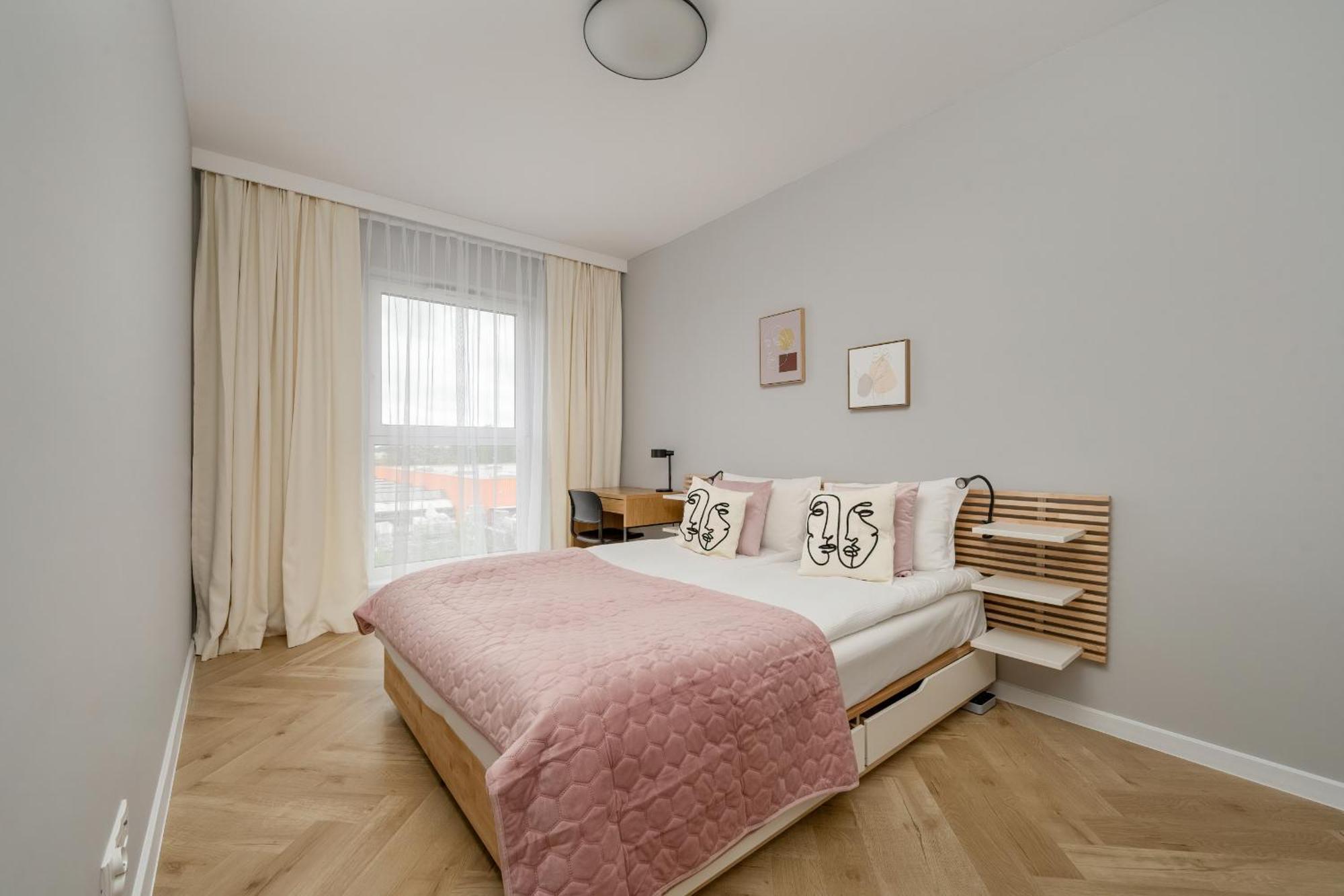 Michalczyka Stylish Apartment With Parking In The City Center Of Wroclaw By Noclegi Renters Екстер'єр фото